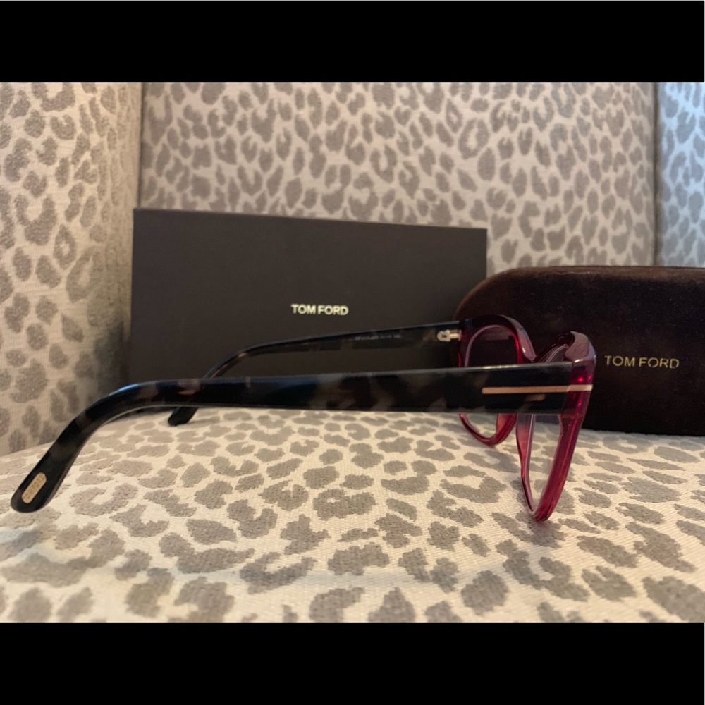 Authentic Tom Ford Soft Square Eyeglasses. - Picture 4 of 7